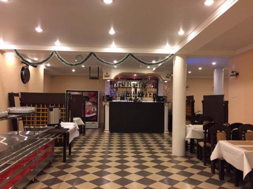 Золотая бухта: Mramorny Zamok Hotel