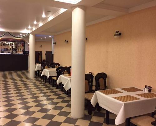 Золотая бухта: Mramorny Zamok Hotel