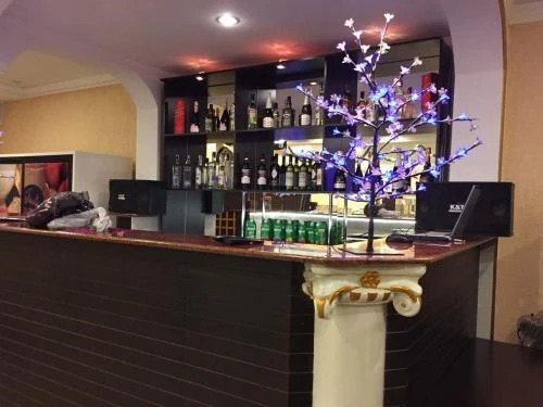 Золотая бухта: Mramorny Zamok Hotel