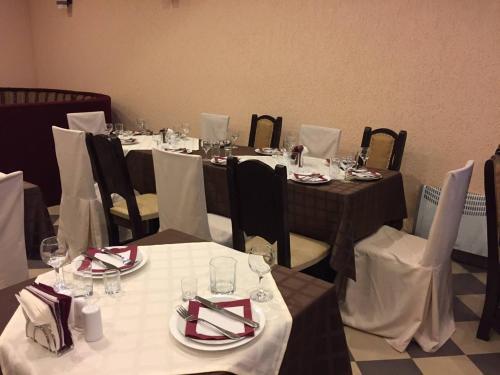 Золотая бухта: Mramorny Zamok Hotel