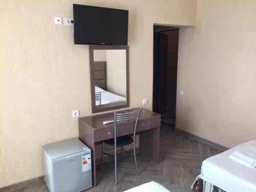 Золотая бухта: Mramorny Zamok Hotel