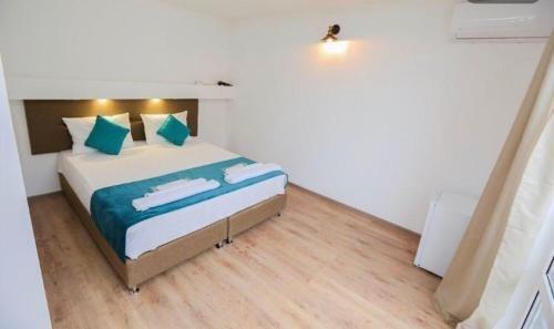 Гагра: Travel Hotel