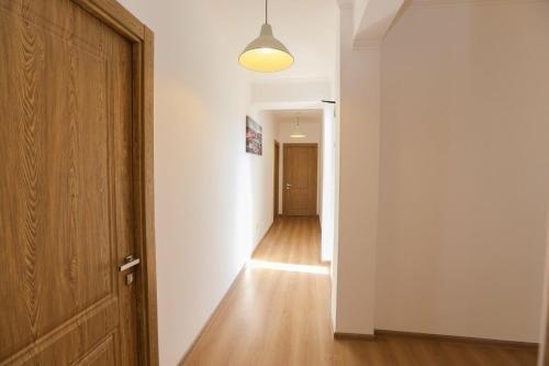 Гагра: Travel Hotel