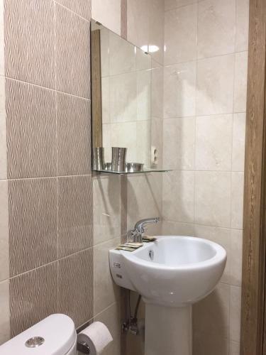 Гагра: Travel Hotel