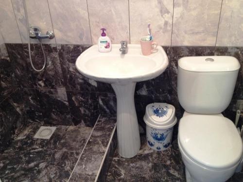 Новый Афон: Guest house Kurortnaya