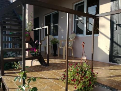 Новый Афон: Guest house Kurortnaya
