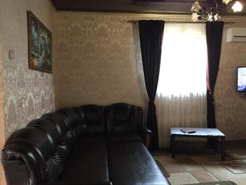 Гагра: Guest House Family
