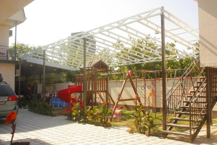 Гагра: Mini-Hotel Gagra-Camping