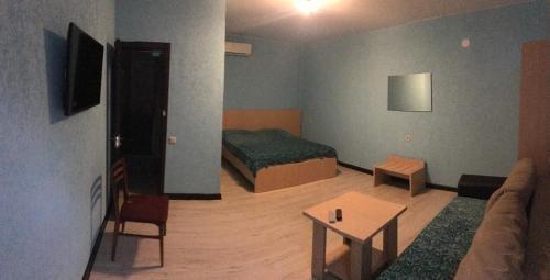 Гагра: Guest house on Prospect Vladislava Ardzinba