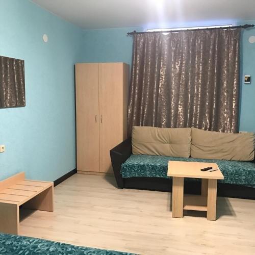 Гагра: Guest house on Prospect Vladislava Ardzinba