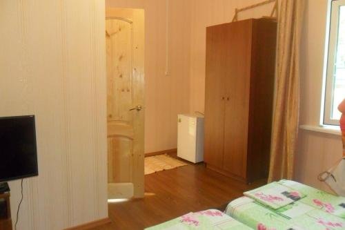 Гагра: Guest House ASTRA