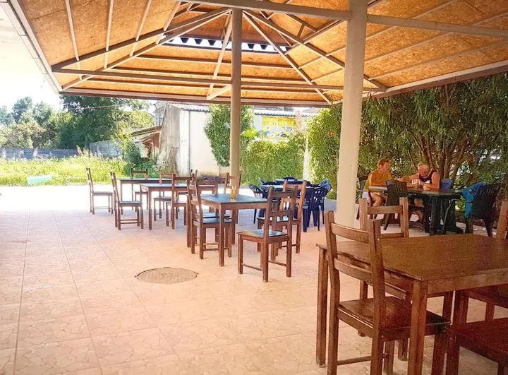 Гагра: Hotel Sabina