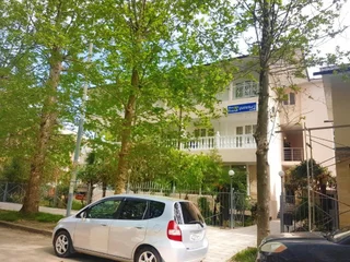 Гагра: Hotel Sabina