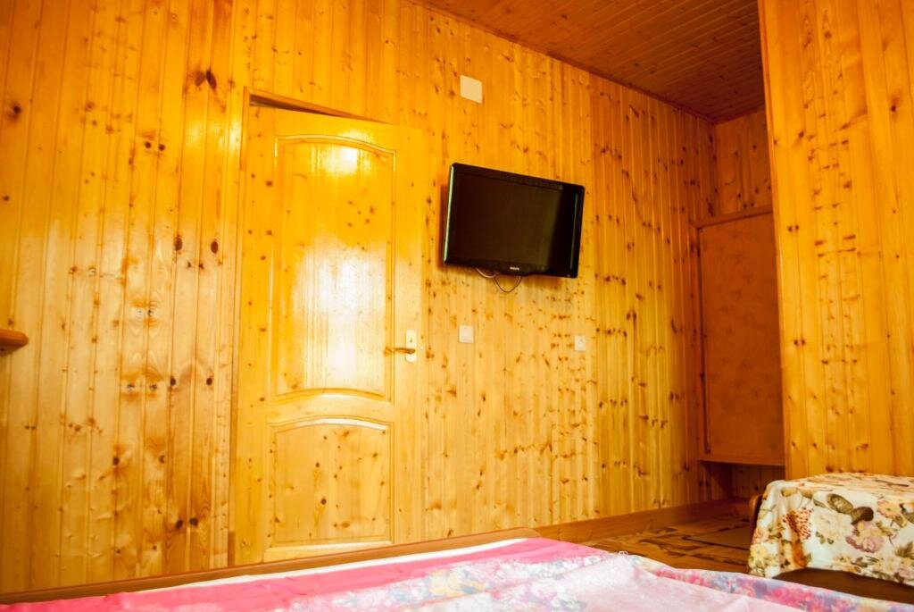 Гагра: Roxana Guest House