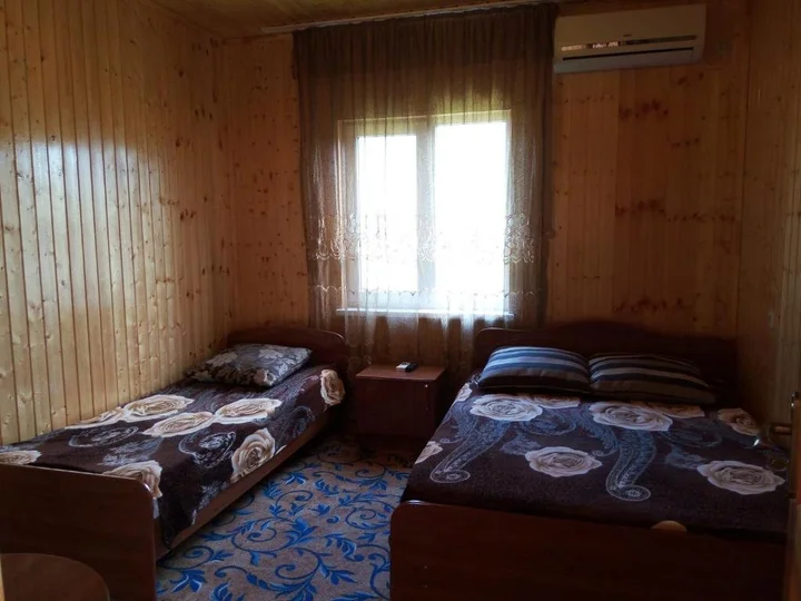 Гагра: Roxana Guest House