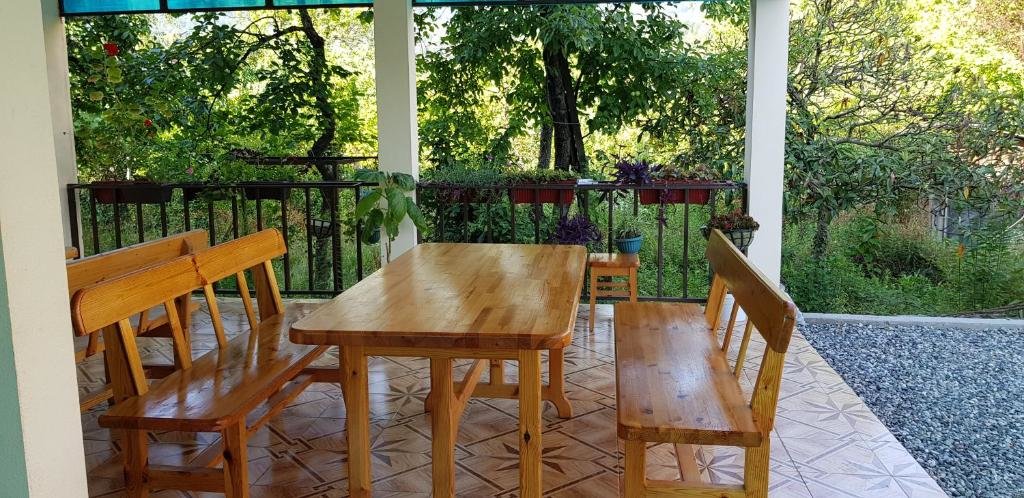 Гагра: Roxana Guest House
