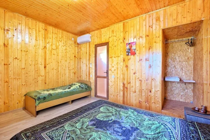 Гудаута: Guest House Rusalka