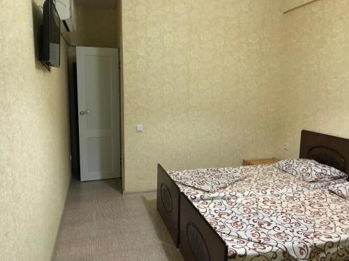 Гагра: Guest House REGAN
