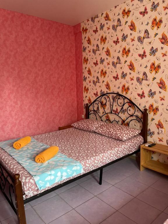 Гагра: Guest House REGAN
