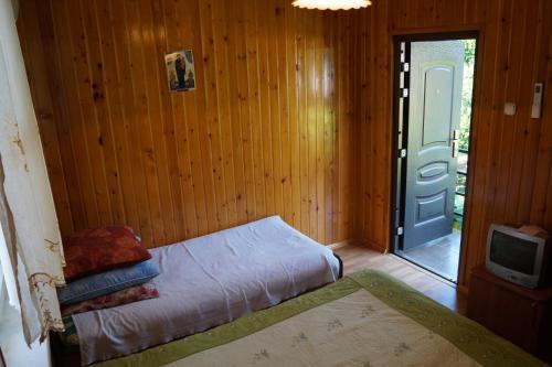 Сухум: Guest house on Abzhuiskoe 49
