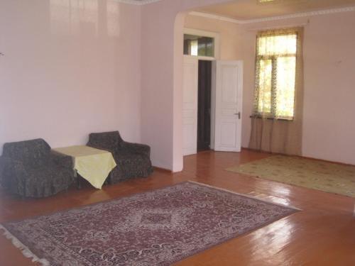 Сухум: Guest house on Abzhuiskoe shosse 42