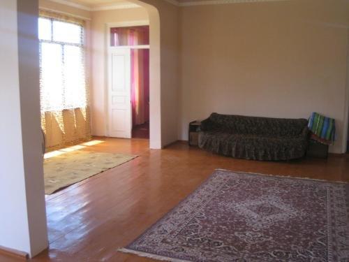 Сухум: Guest house on Abzhuiskoe shosse 42