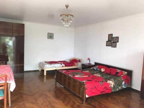 Гагра: Guest house Geroev 16 marta