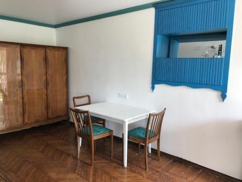 Гагра: Guest house Geroev 16 marta