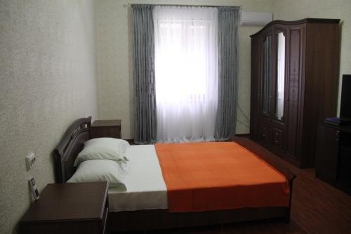Сухум: Guest House na Chachba 129