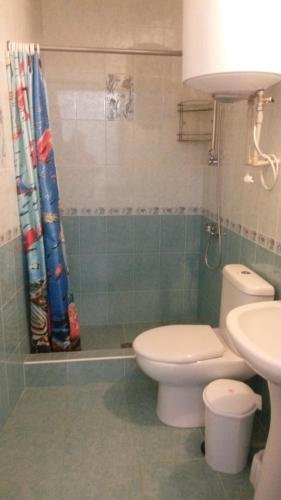 Гагра: Guest house on generala Dbar 109A