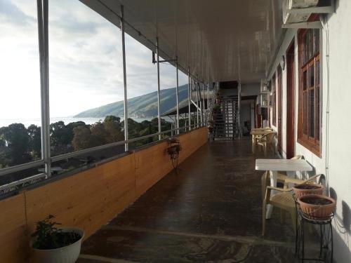 Гагра: Guest house on generala Dbar 109A
