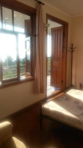 Гагра: Guest house on generala Dbar 109A