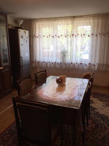 Гечрипш: Homestay U Violetty