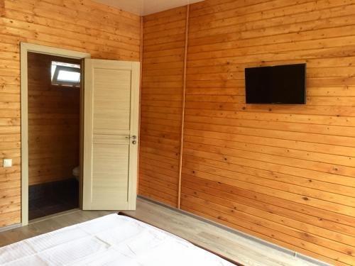 Гагра: Guest house on Lakoba 4