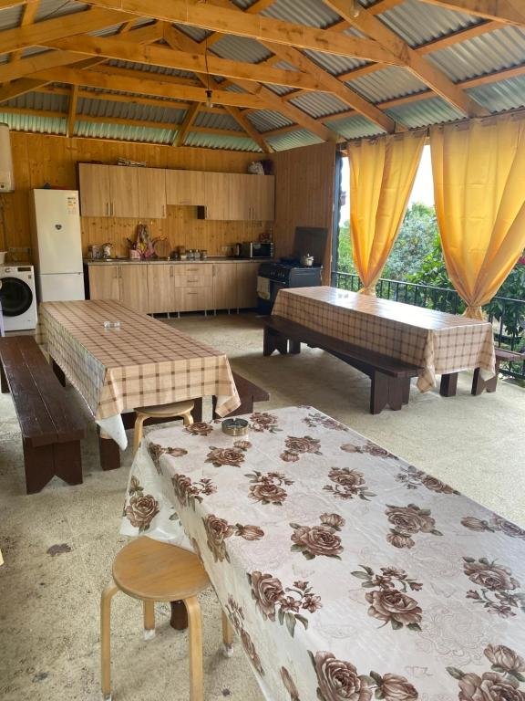 Верхняя Эшера: Guest house Adel