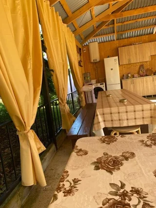 Верхняя Эшера: Guest house Adel