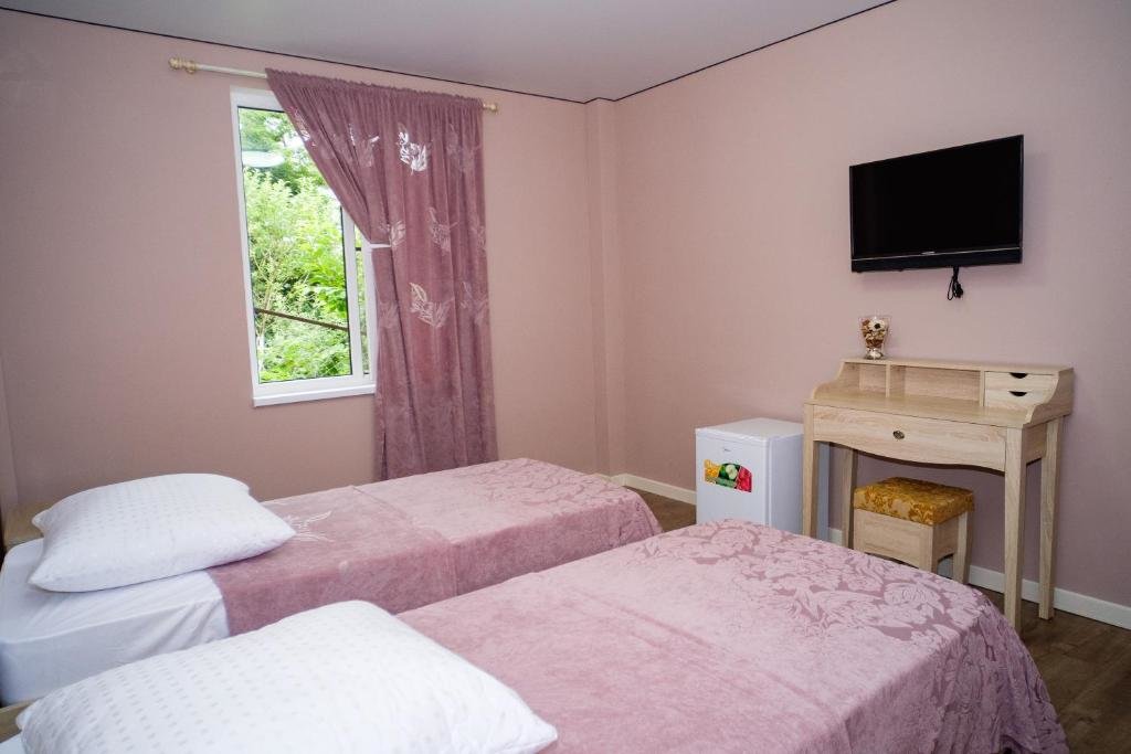 Новый Афон: Guest House Bagrat