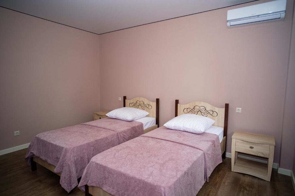 Новый Афон: Guest House Bagrat