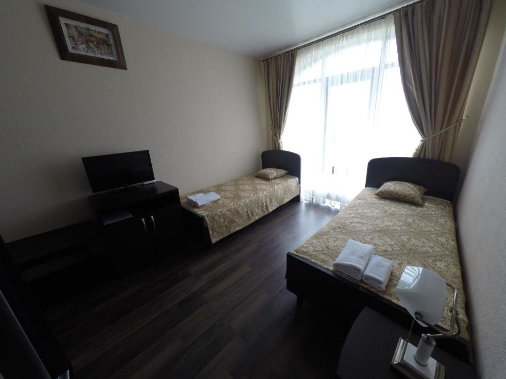 Сухум: Moscow House