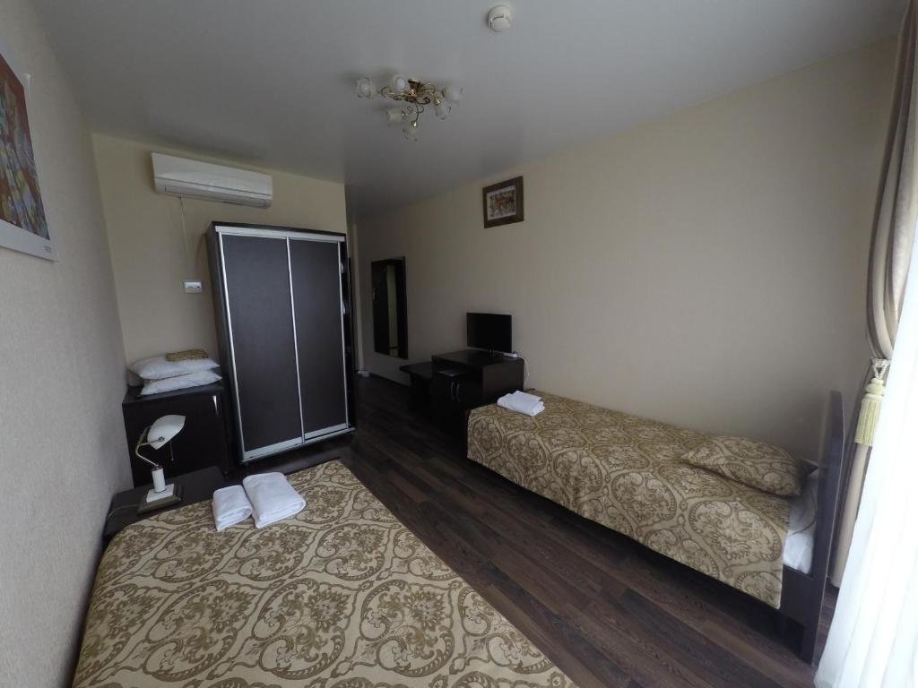 Сухум: Moscow House