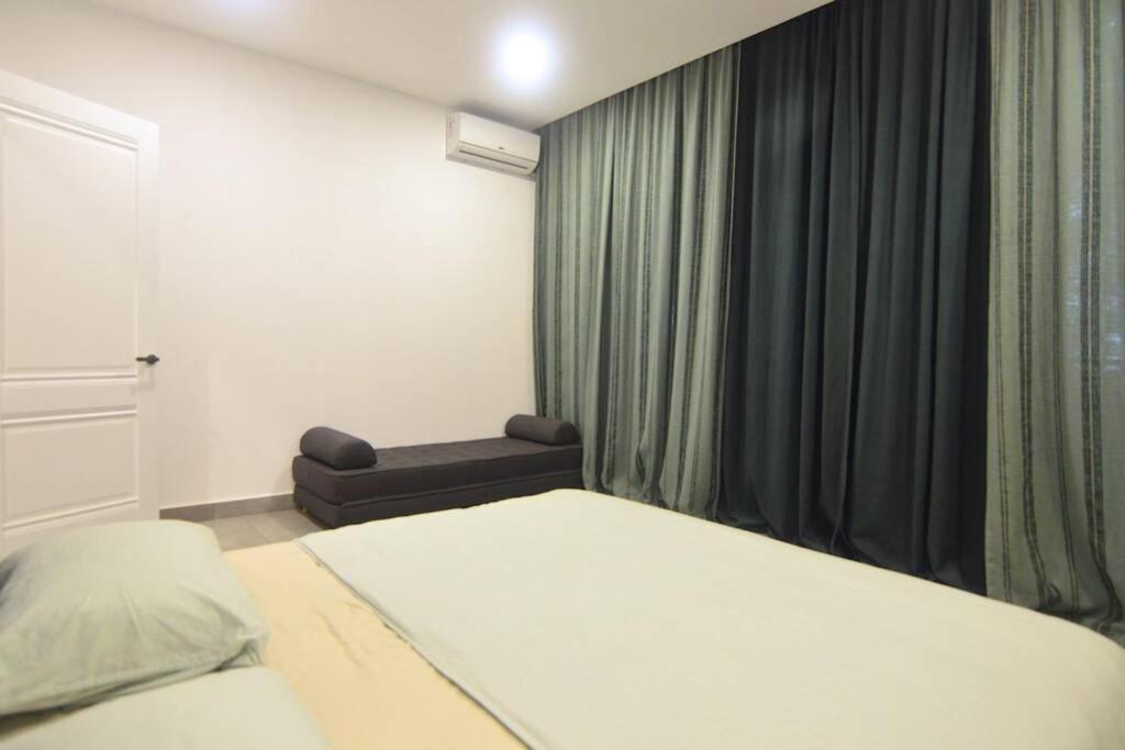 Шекветили: Kaprovani Brick House 100M to Beach