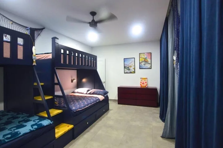 Шекветили: Kaprovani Brick House 100M to Beach