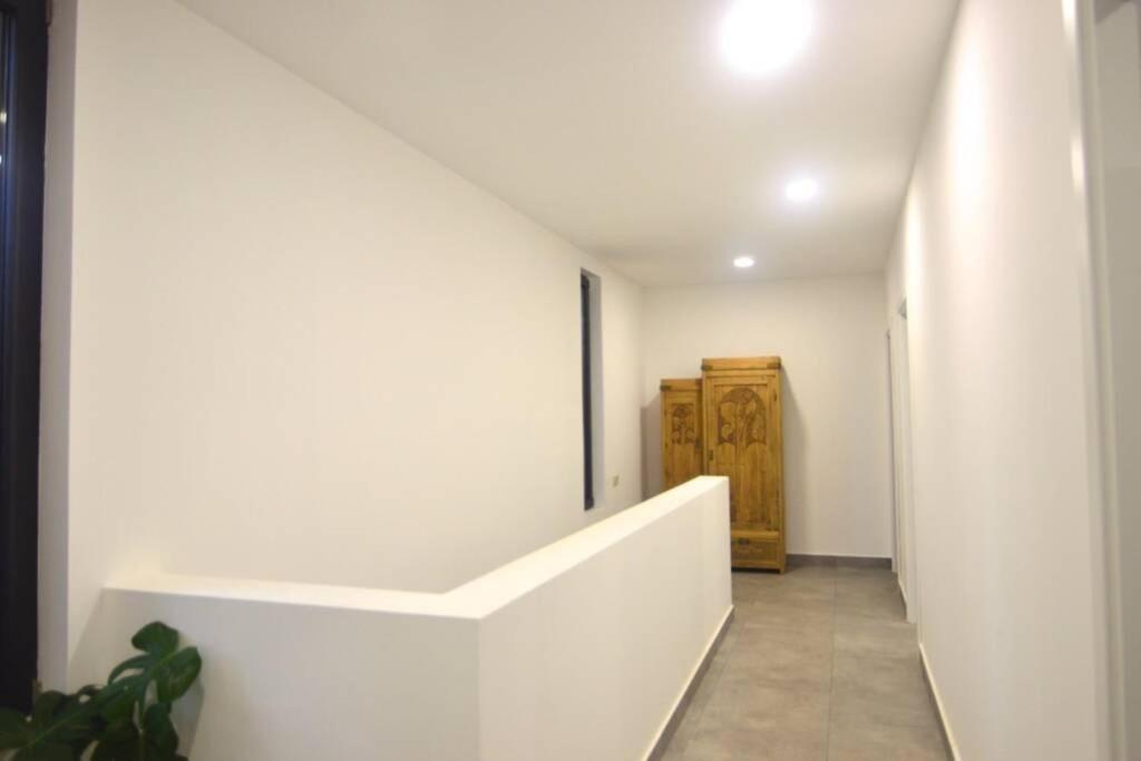 Шекветили: Kaprovani Brick House 100M to Beach