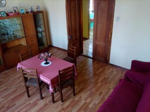 Дарчели: Emiris House