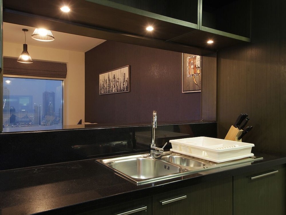 Дубай: Vacation Bay - Loft West Tower - Boulevard View