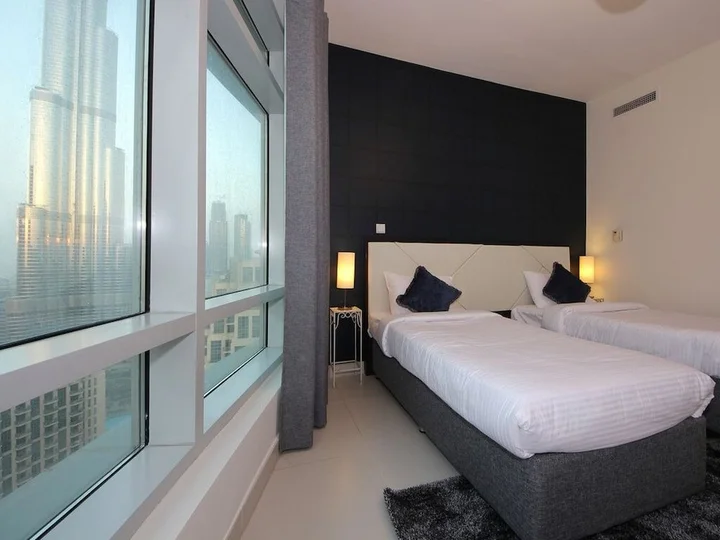 Дубай: Vacation Bay - Loft West Tower - Boulevard View