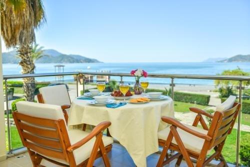 Фетхие: Saros Apartments Calls Beach