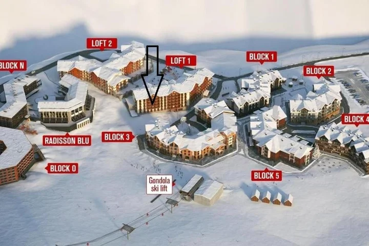 Гудаури: very fast WIFI and Own park place!!