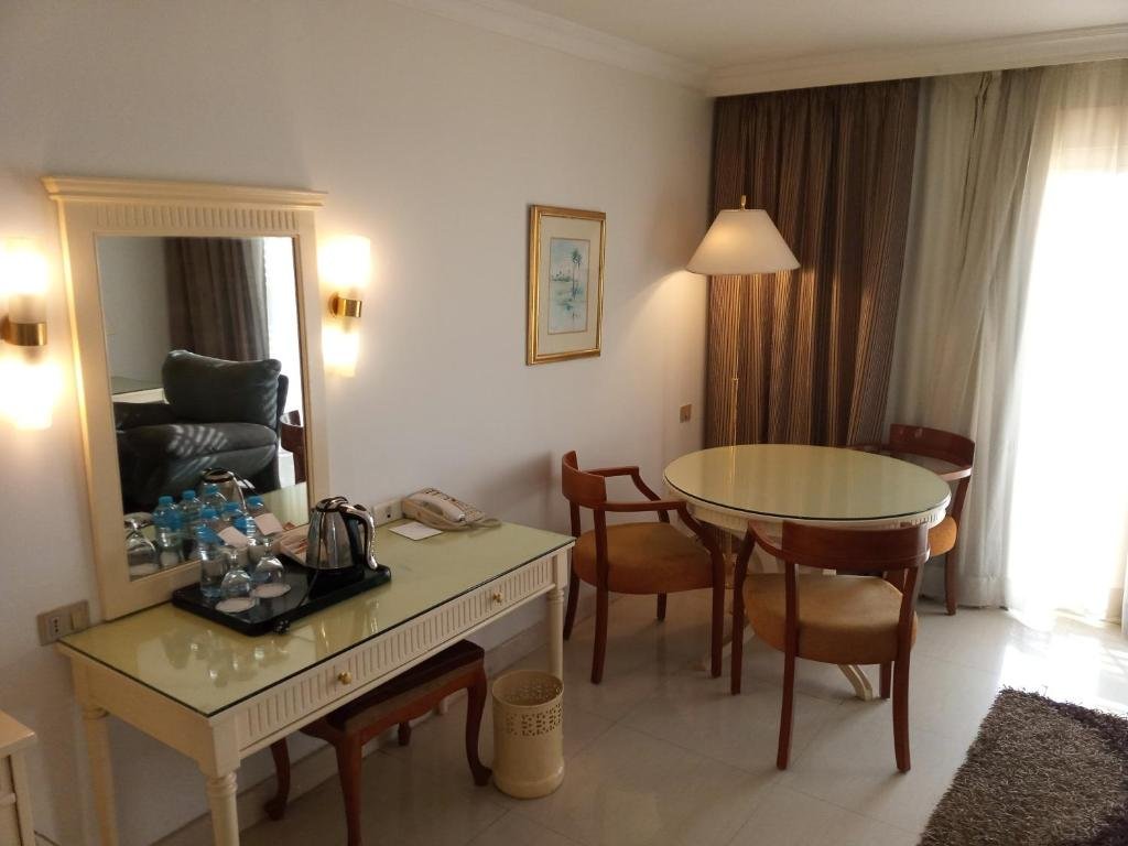 Гиза: Cairo Pyramids Hotel