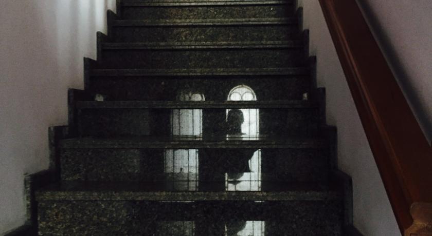 Батуми: Guest House Nodari